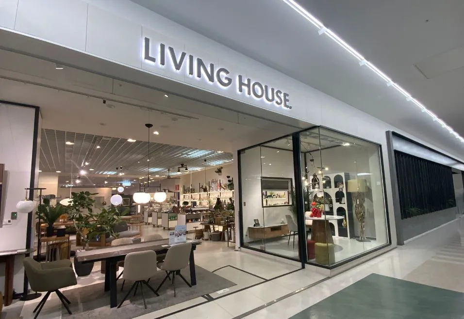 LIVING HOUSE. ららぽーとEXPOCITY店｜店舗検索｜リビングハウス企業